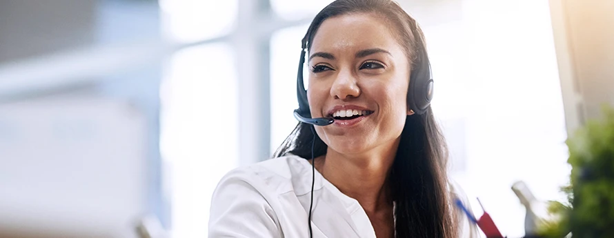 Banner Female Agent Working2