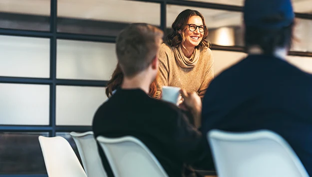 Group Colleagues Engages Dynamic Discussion